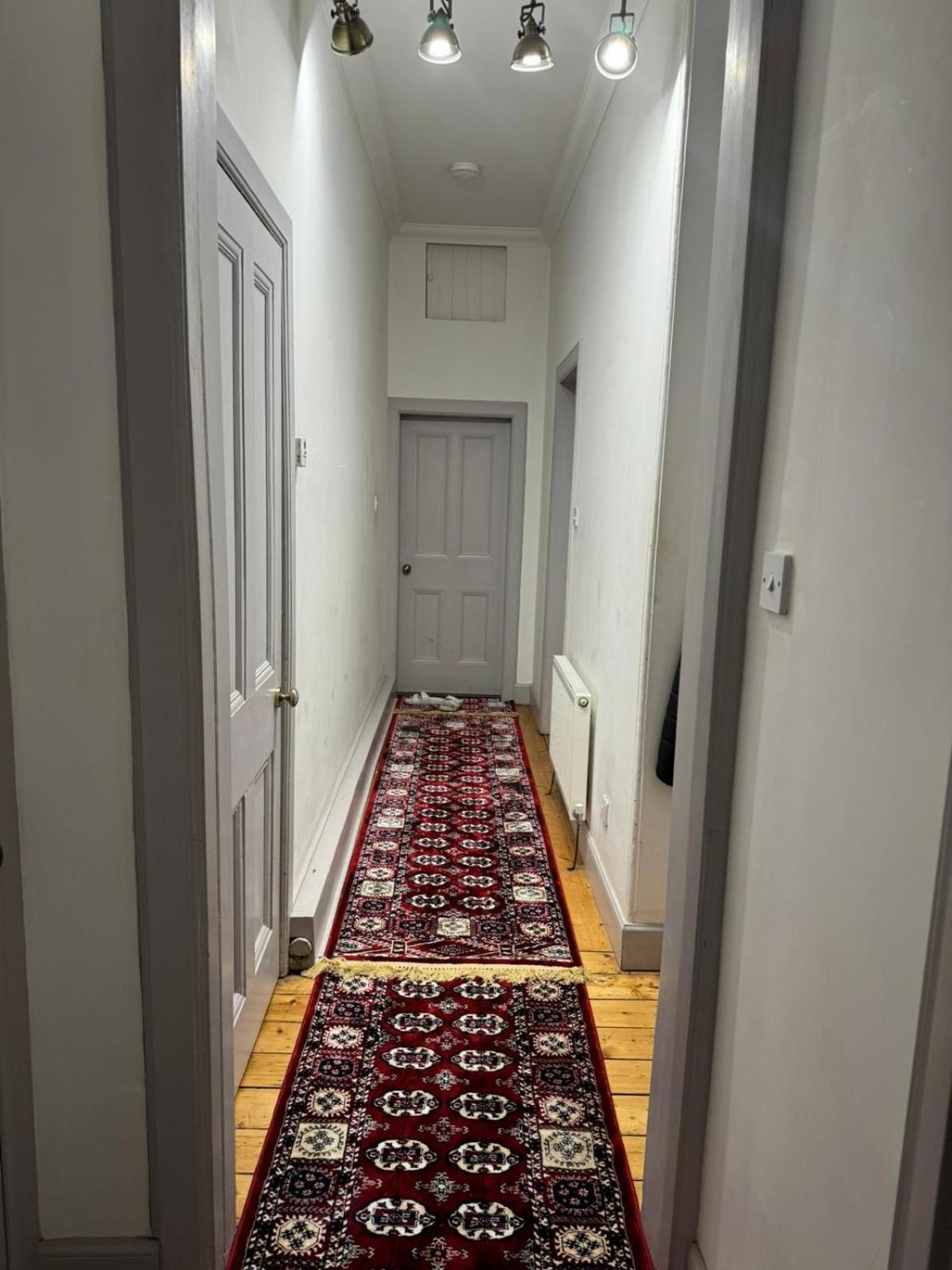 Cozy Edinburgh Apartment Escape Exterior photo
